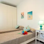 Casa De Lazzari - Piazza Brescia - Adria - Family Apartment Lido di Jesolo