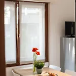 Casa De Lazzari - Piazza Brescia - Adria - Family Apartment *