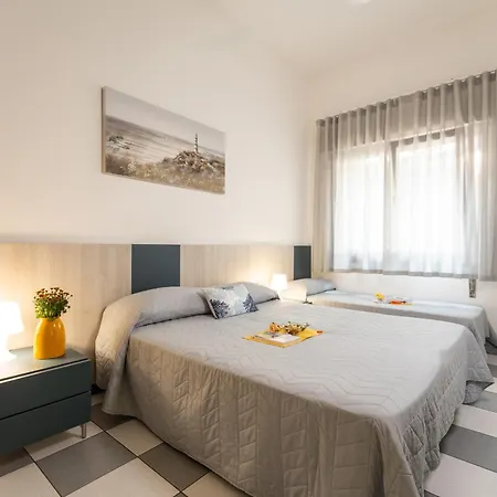 Apartment Casa De Lazzari - Piazza Brescia - Adria - Family *
