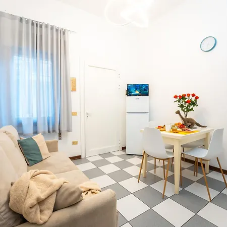 Casa De Lazzari - Piazza Brescia - Adria - Family *