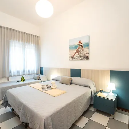 Casa De Lazzari - Piazza Brescia - Adria - Family * Lido di Jesolo
