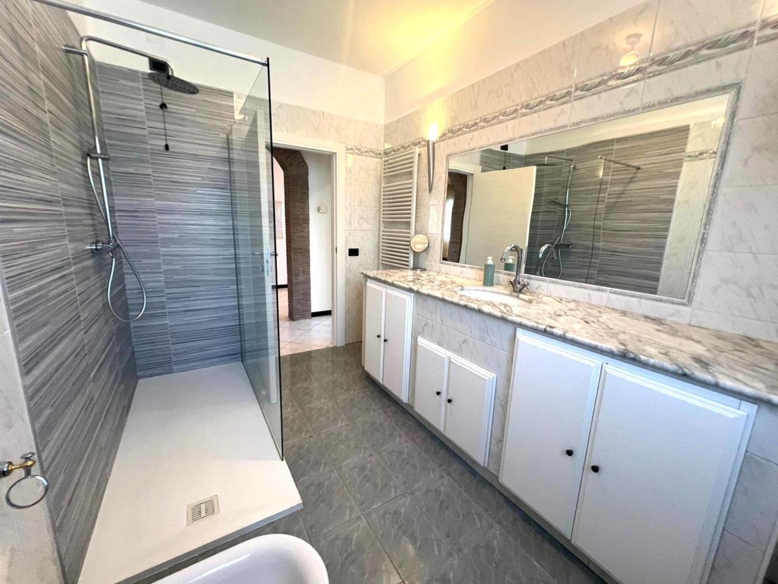 Casa De Lazzari - Piazza Brescia - Adria - Family Apartment Lido di Jesolo