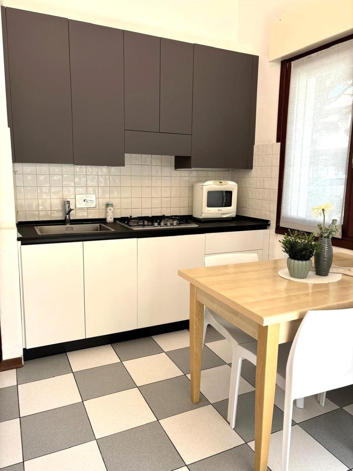 Apartment Casa De Lazzari - Piazza Brescia - Adria - Family *