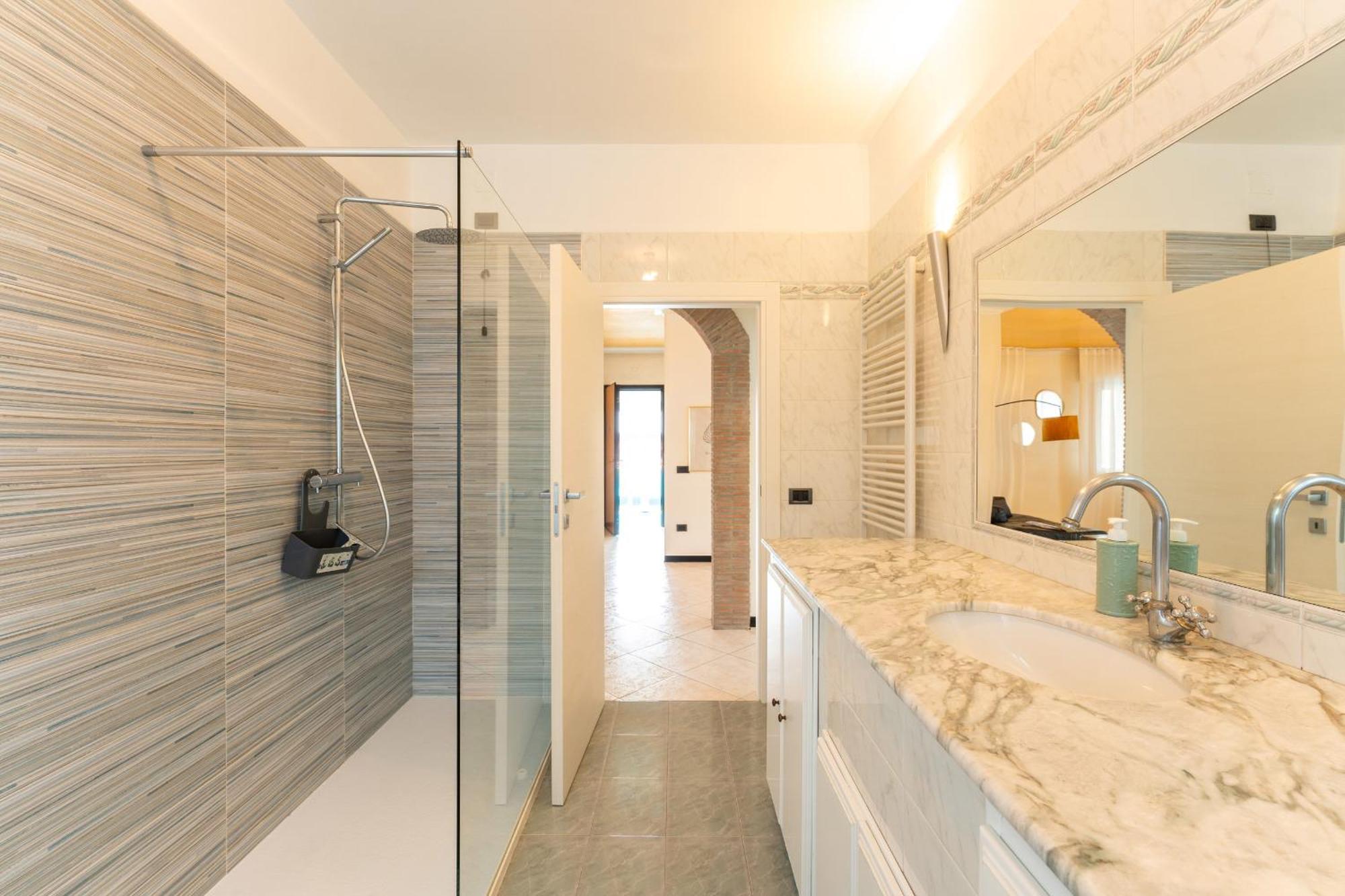 Casa De Lazzari - Piazza Brescia - Adria - Family * Lido di Jesolo
