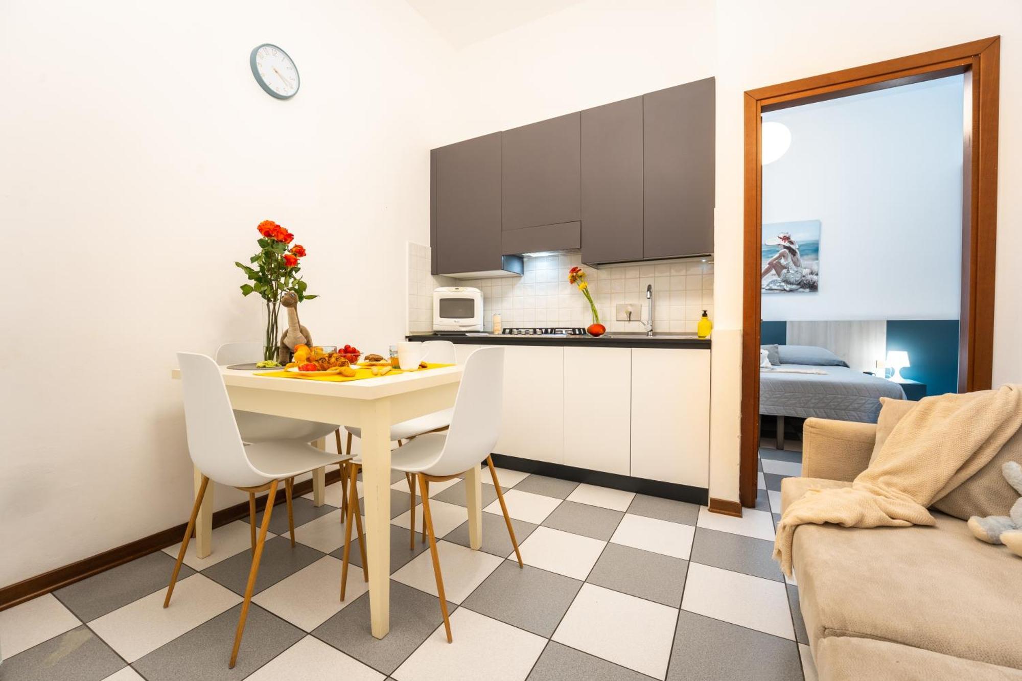 Apartment Casa De Lazzari - Piazza Brescia - Adria - Family